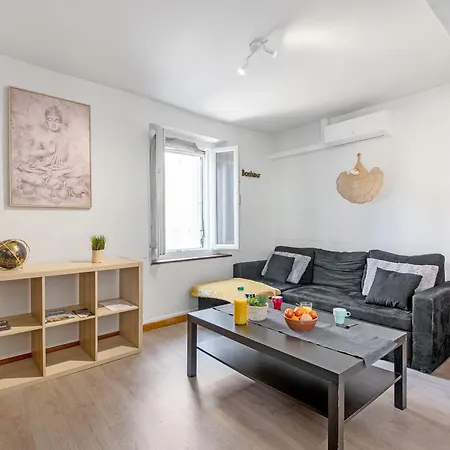 De L'horloge Apartment Carcassonne